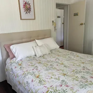 Noosa Hinterland Escape Bed & Breakfast